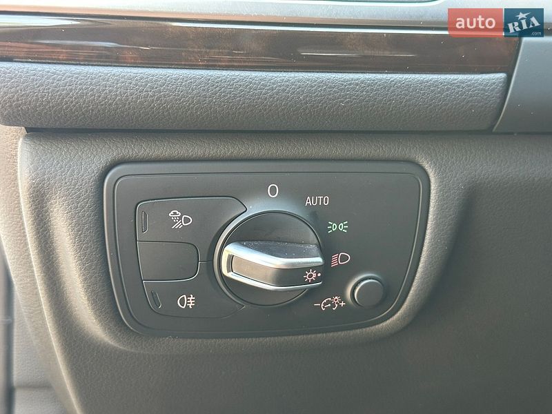 Седан Audi A6 2014 в Киеве