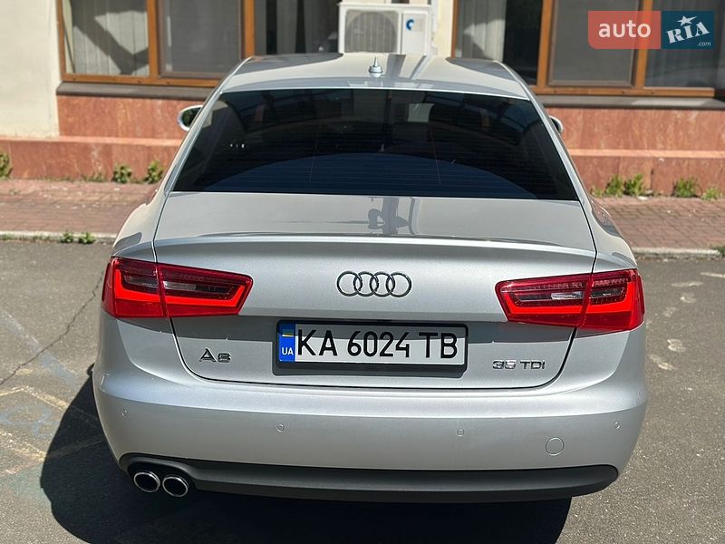 Седан Audi A6 2014 в Киеве