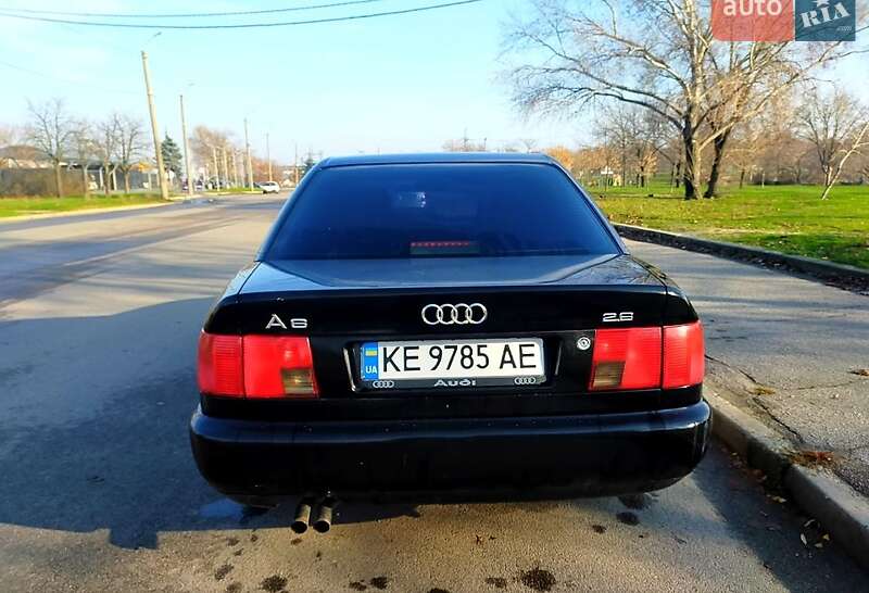 Седан Audi A6 1997 в Дніпрі