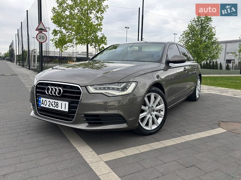 Седан Audi A6 2011 в Мукачево