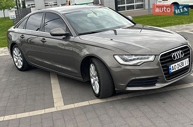 Седан Audi A6 2011 в Мукачево