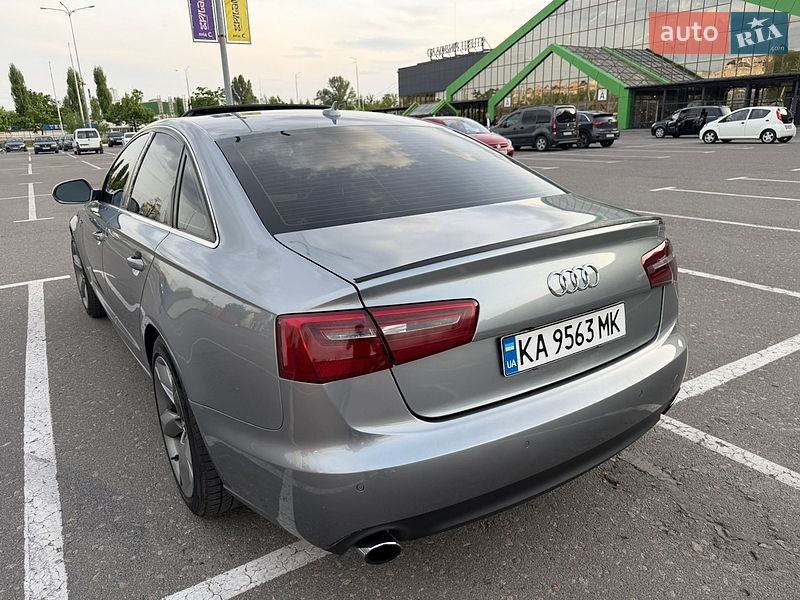 Седан Audi A6 2012 в Вышгороде