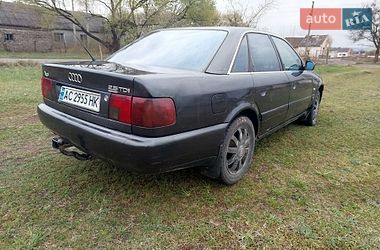 Седан Audi A6 1997 в Кременце