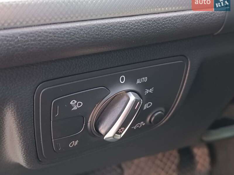 Седан Audi A6 2012 в Харькове