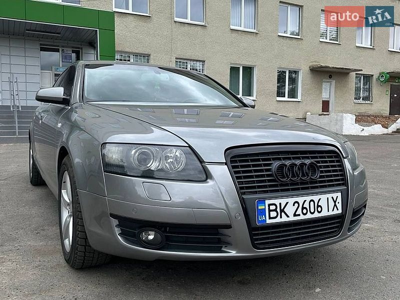 Седан Audi A6 2004 в Заречном