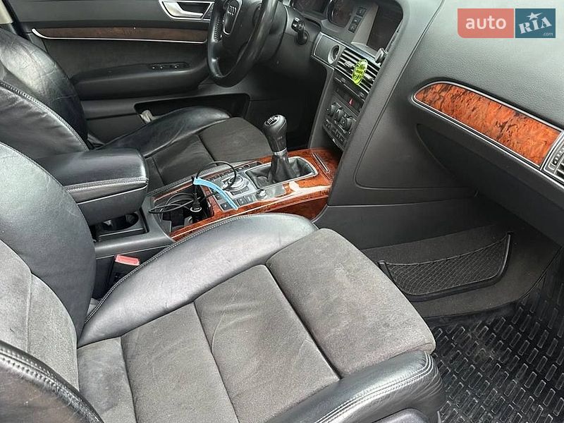 Седан Audi A6 2004 в Заречном