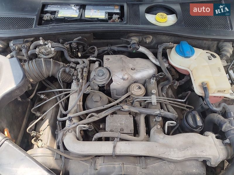 Универсал Audi A6 2002 в Кицмани
