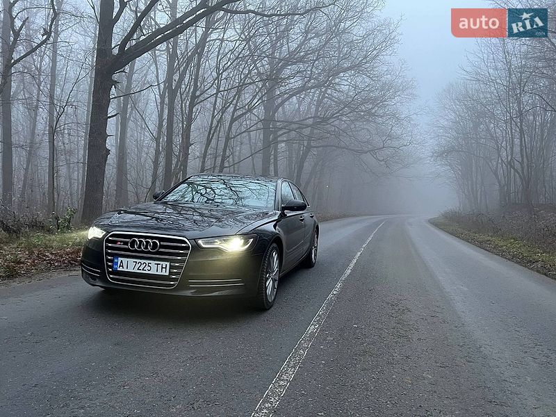 Седан Audi A6 2014 в Киеве