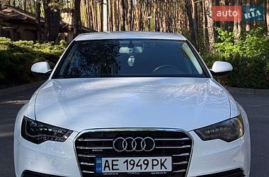 Седан Audi A6 2013 в Новомосковске