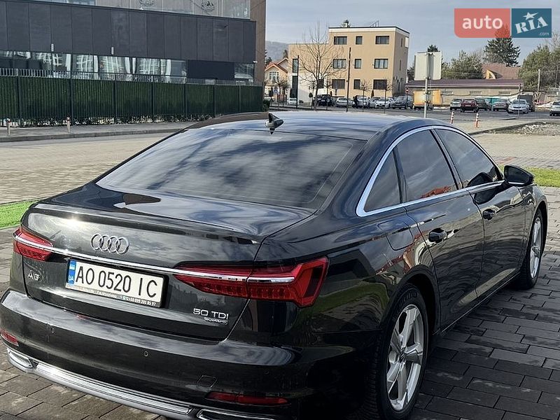 Седан Audi A6 2018 в Мукачево