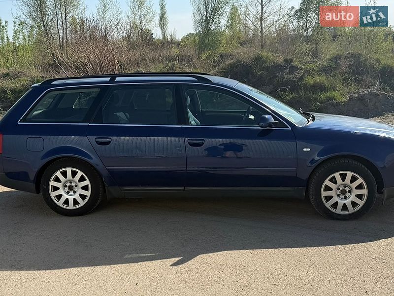 Універсал Audi A6 2001 в Києві