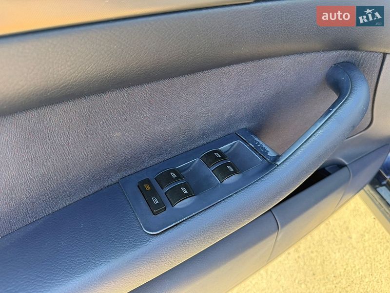 Універсал Audi A6 2001 в Києві