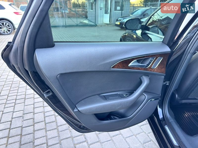 Седан Audi A6 2013 в Староконстантинове