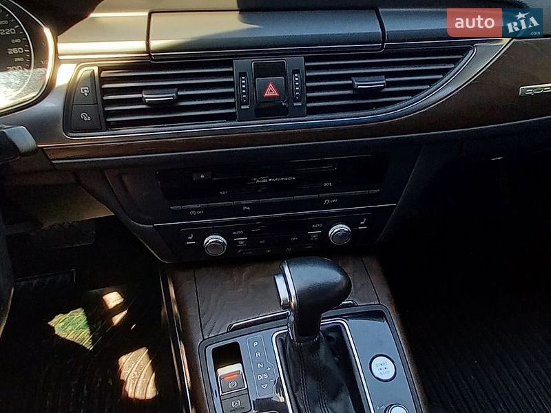 Седан Audi A6 2012 в Киеве