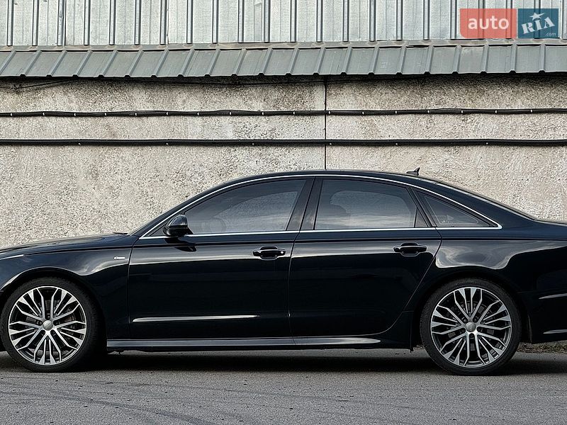 Седан Audi A6 2016 в Киеве