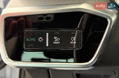 Седан Audi A6 2018 в Львові