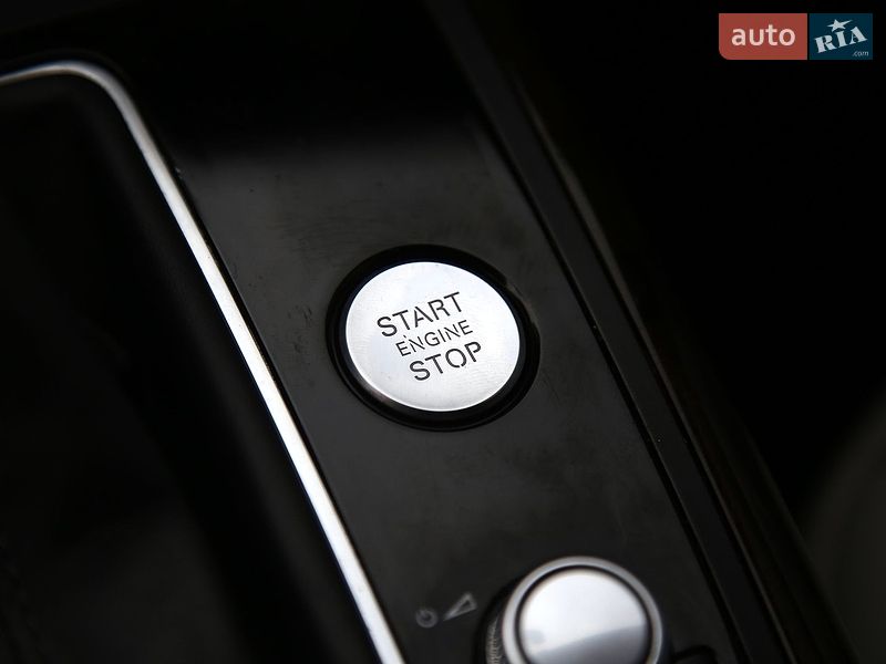 Седан Audi A6 2015 в Харькове
