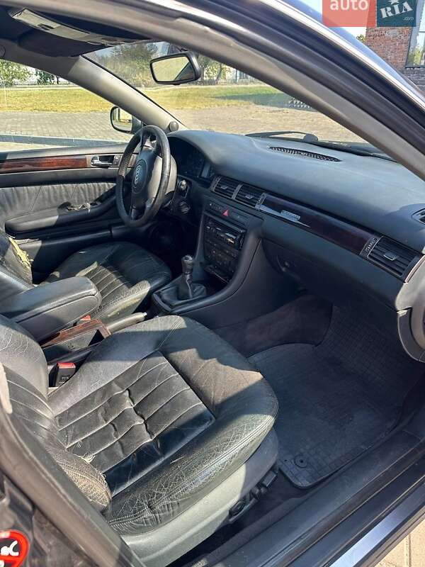 Седан Audi A6 1998 в Любомле