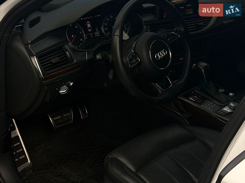 Седан Audi A6 2015 в Коломые