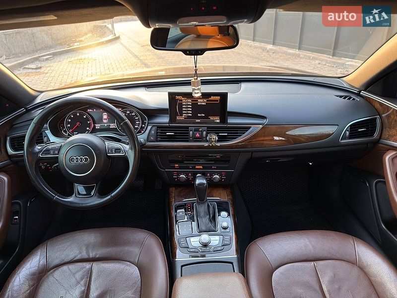 Седан Audi A6 2015 в Кривом Роге