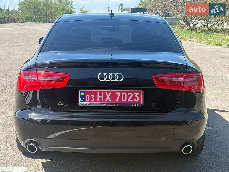 Седан Audi A6 2013 в Дубні