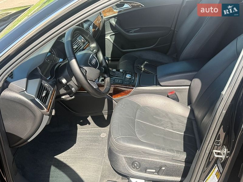 Седан Audi A6 2013 в Дубні