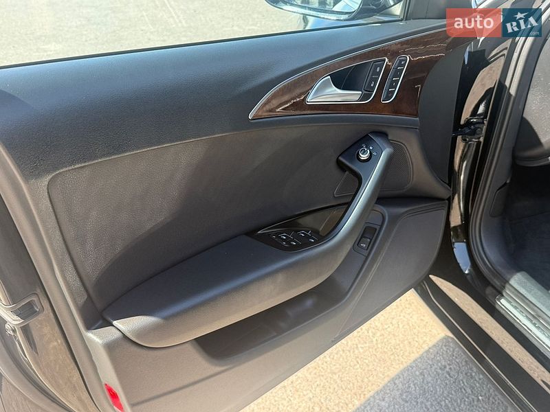 Седан Audi A6 2013 в Дубні