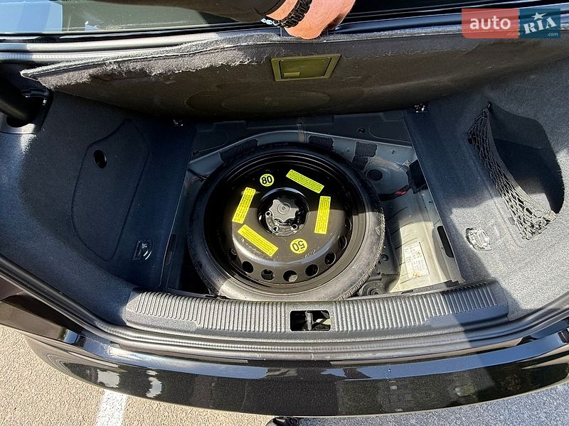 Седан Audi A6 2013 в Дубні