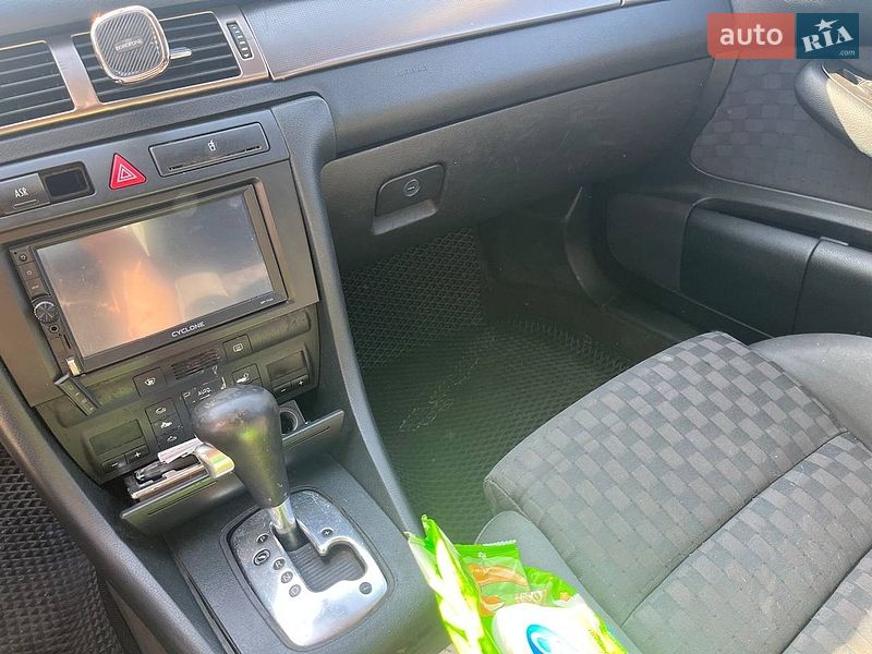 Универсал Audi A6 2002 в Киеве