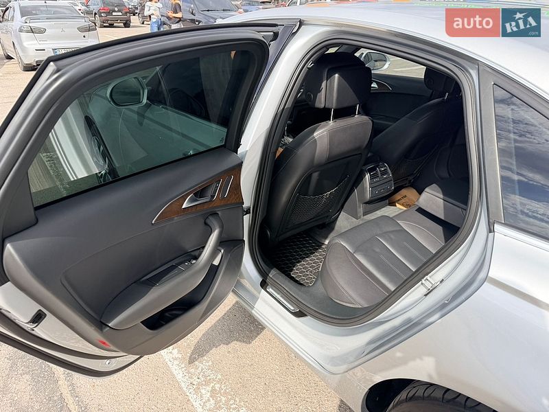 Седан Audi A6 2014 в Полтаве