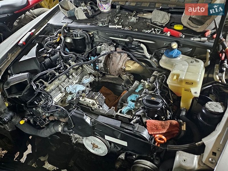 Седан Audi A6 2004 в Лубнах