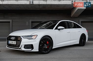 Седан Audi A6 2018 в Киеве