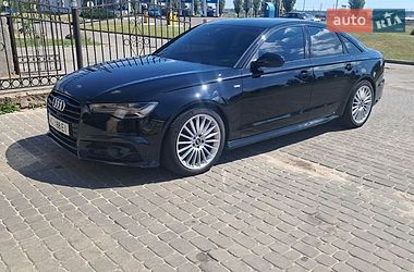 Седан Audi A6 2015 в Вараші