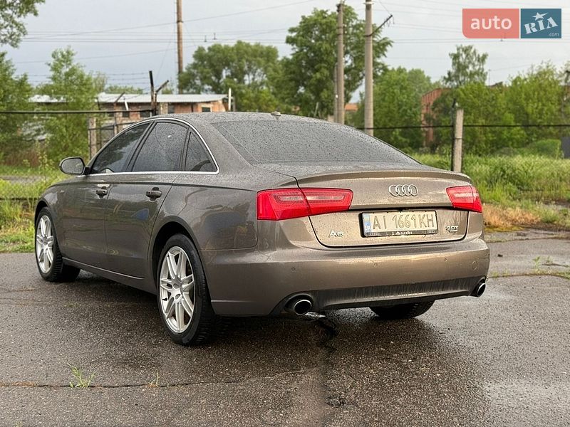 Седан Audi A6 2012 в Полтаве