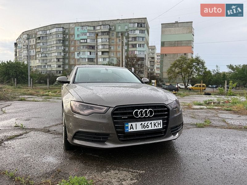 Седан Audi A6 2012 в Полтаве