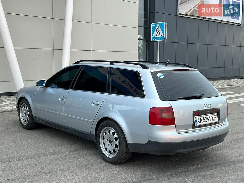 Універсал Audi A6 2001 в Києві