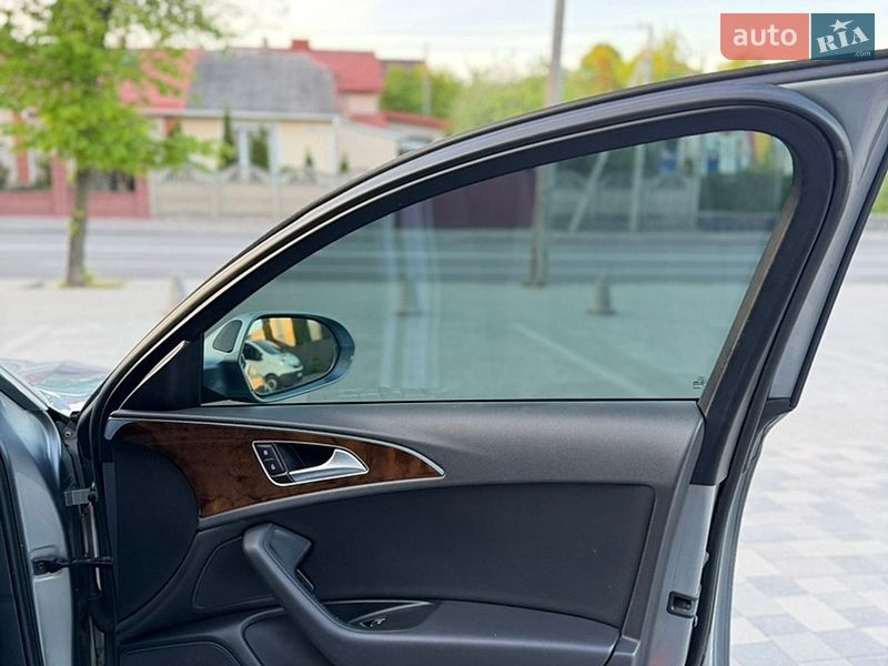 Седан Audi A6 2012 в Ровно