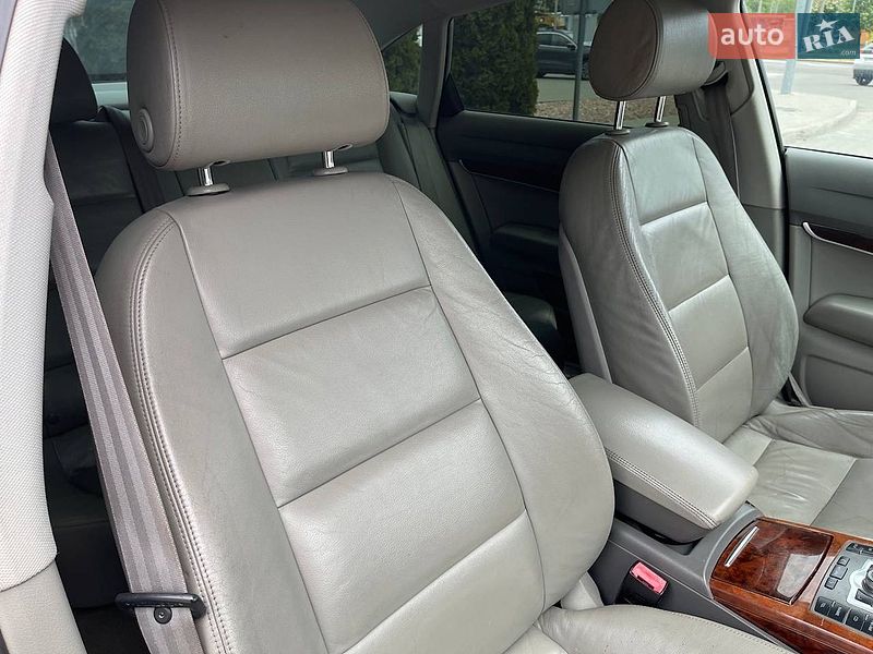 Седан Audi A6 2005 в Киеве