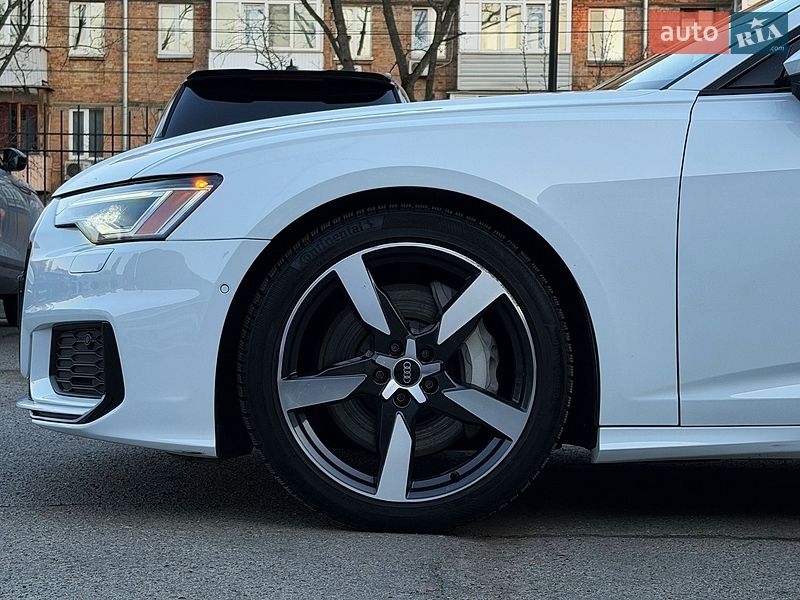 Седан Audi A6 2020 в Киеве