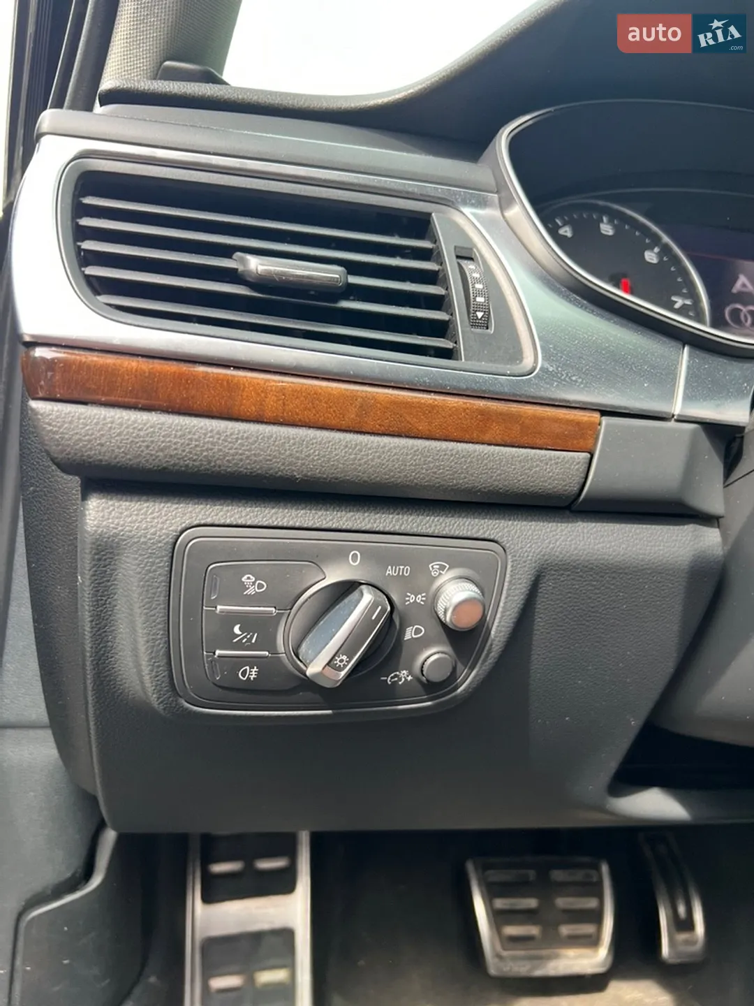 2012 Audi A6 - мініатюра 13