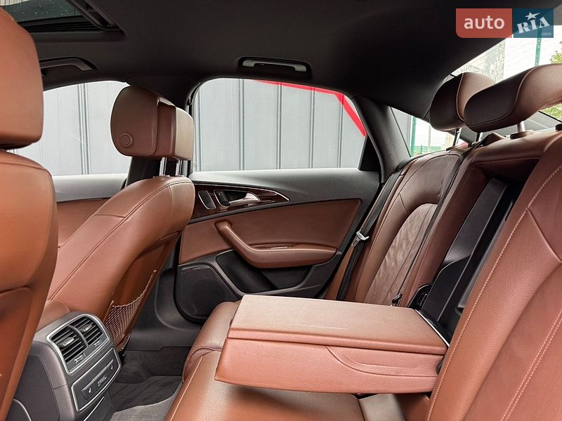 Седан Audi A6 2015 в Луцке