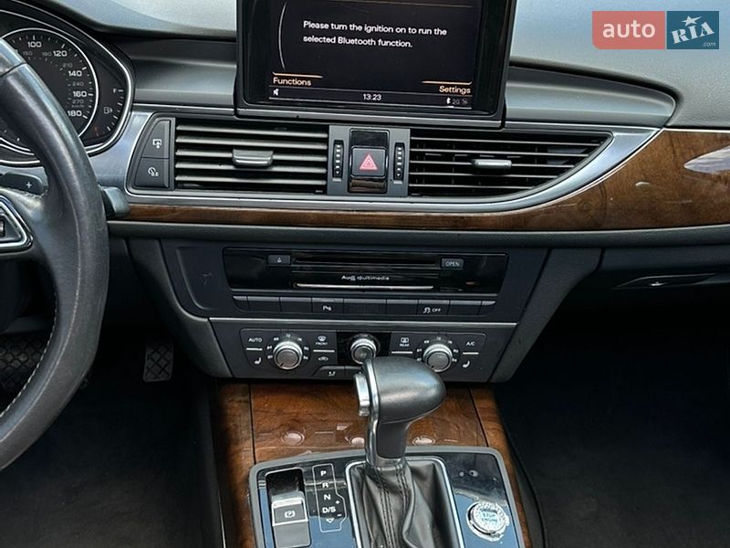 Седан Audi A6 2013 в Рівному