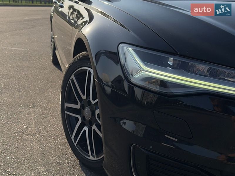 Седан Audi A6 2015 в Киеве