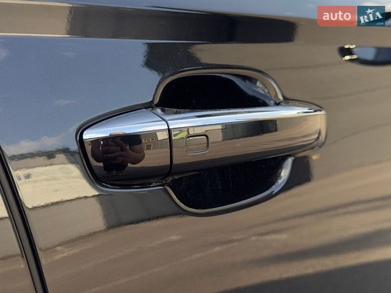 Седан Audi A6 2015 в Киеве