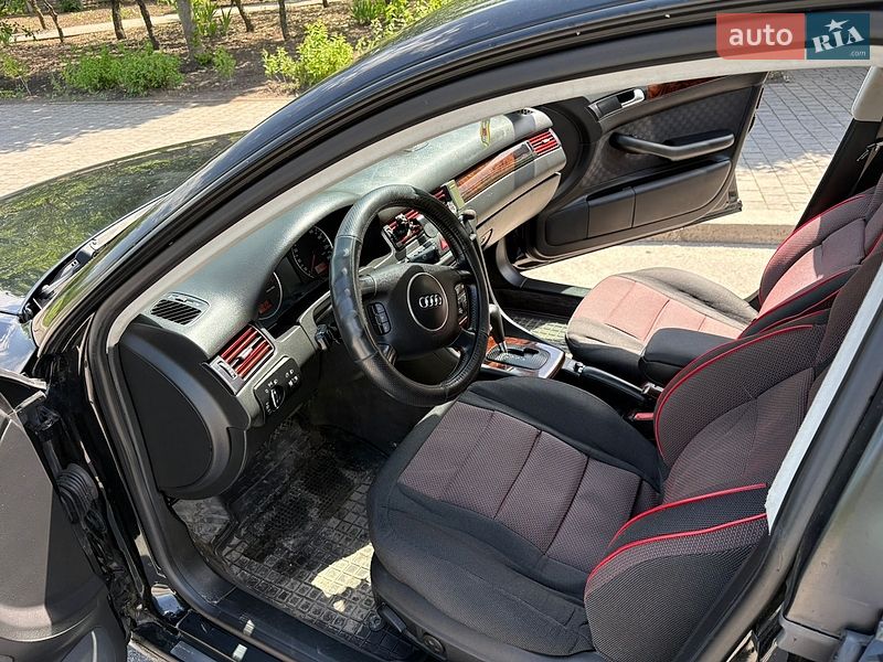 Седан Audi A6 2002 в Запорожье