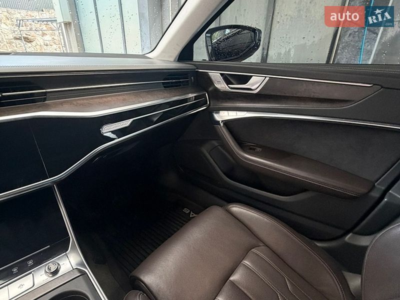 Седан Audi A6 2019 в Ивано-Франковске