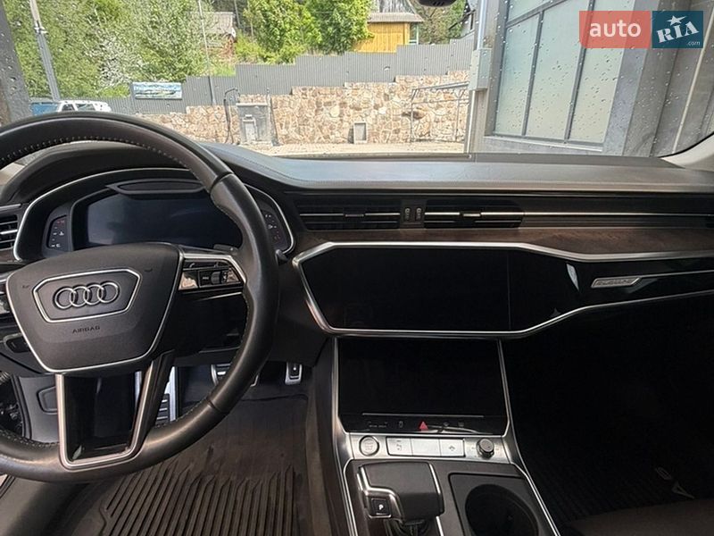 Седан Audi A6 2019 в Ивано-Франковске
