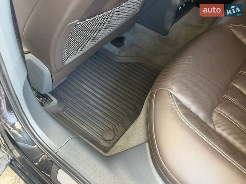 Седан Audi A6 2019 в Ивано-Франковске