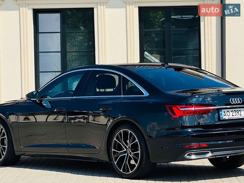 Седан Audi A6 2021 в Мукачевому