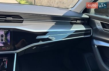 Седан Audi A6 2021 в Мукачевому
